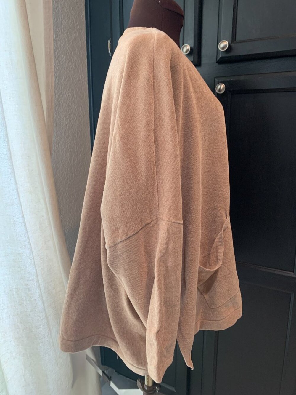 Barefoot Dreams CozyChic Lite Oversized Tan Button-Up Cardigan 1X EUC - Picture 4 of 12